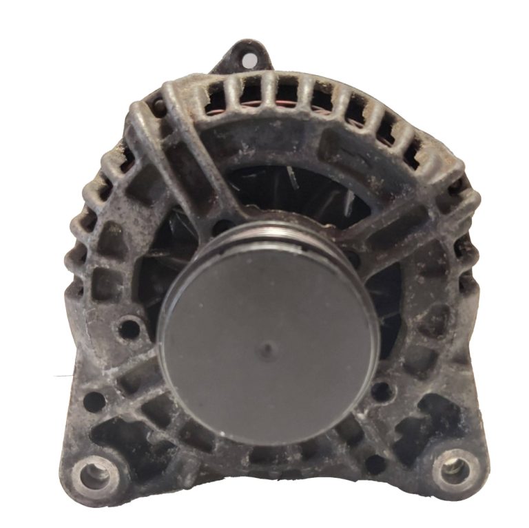 Alternador ref. 0124525082/ 8200390667