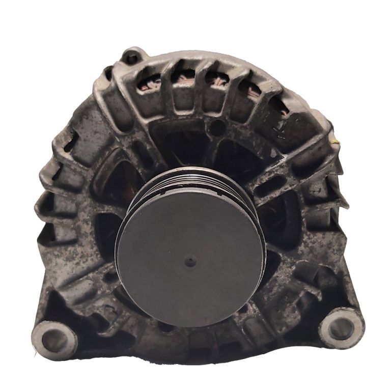 Alternador ref. 9664779680/ TG15C135