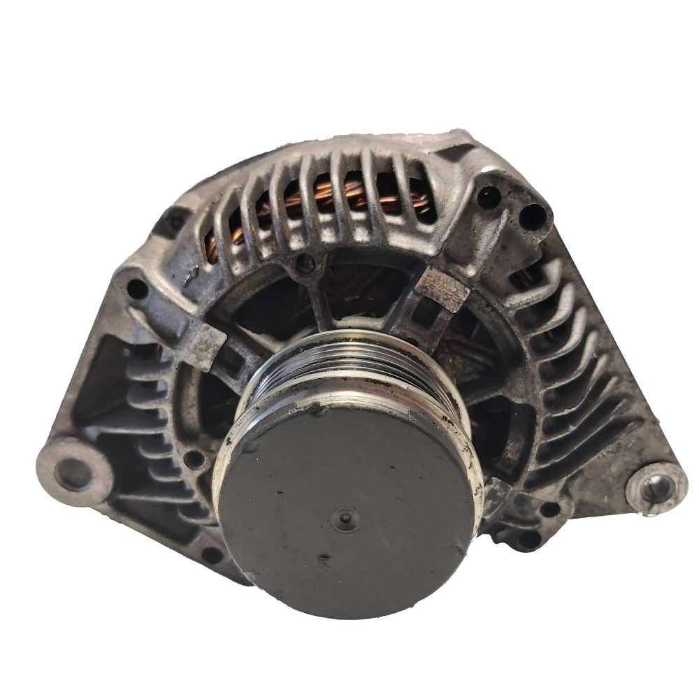 Alternateur ref. 7700106501/ A13VI207