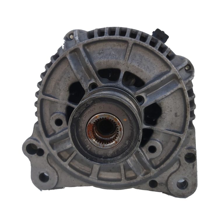 Alternador ref. 0123515021/ 038903023J